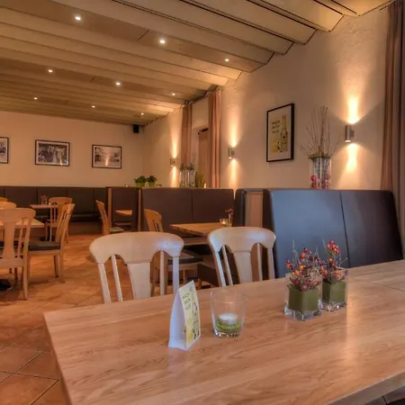 Отель Hohenfelder Brauhaus Реда-Виденбрюк